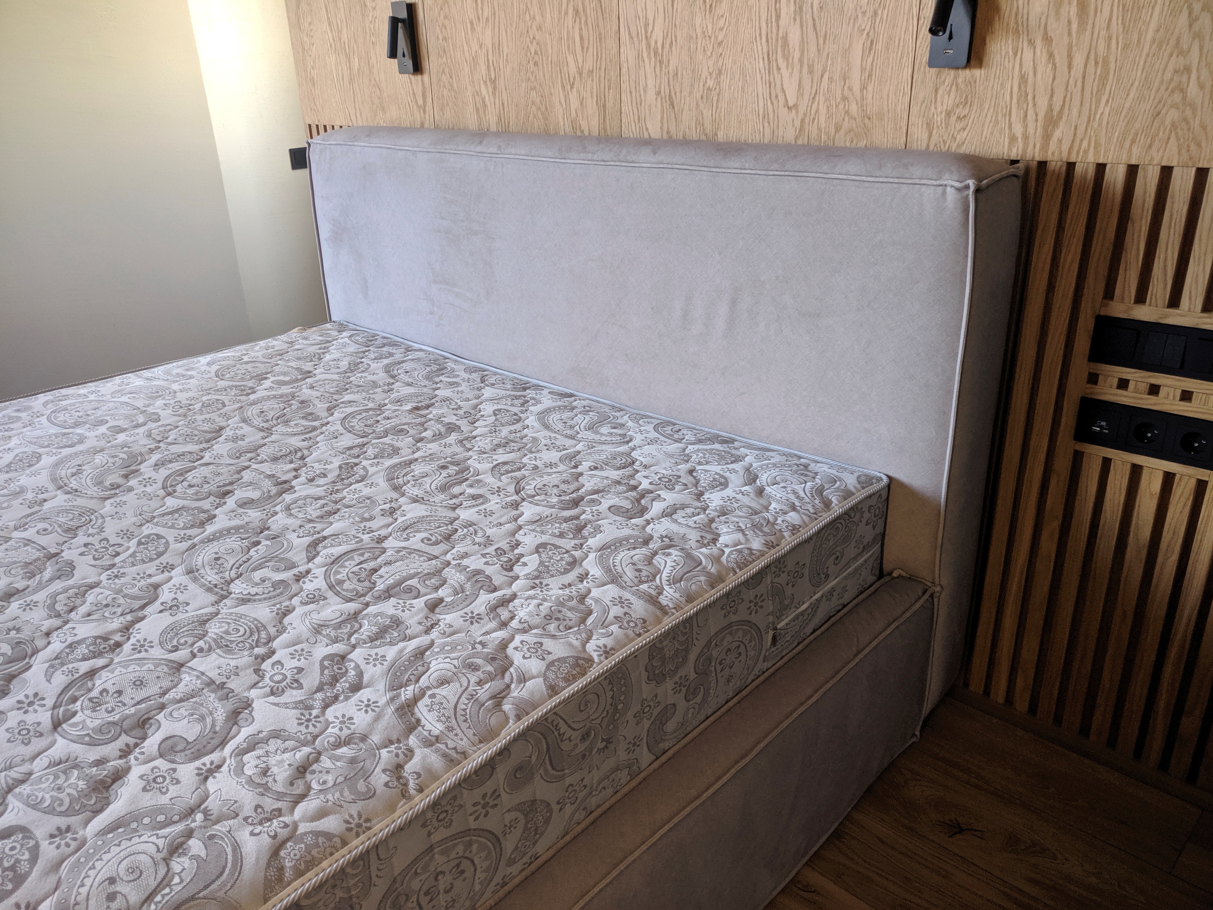 кровать loft на заказ спб