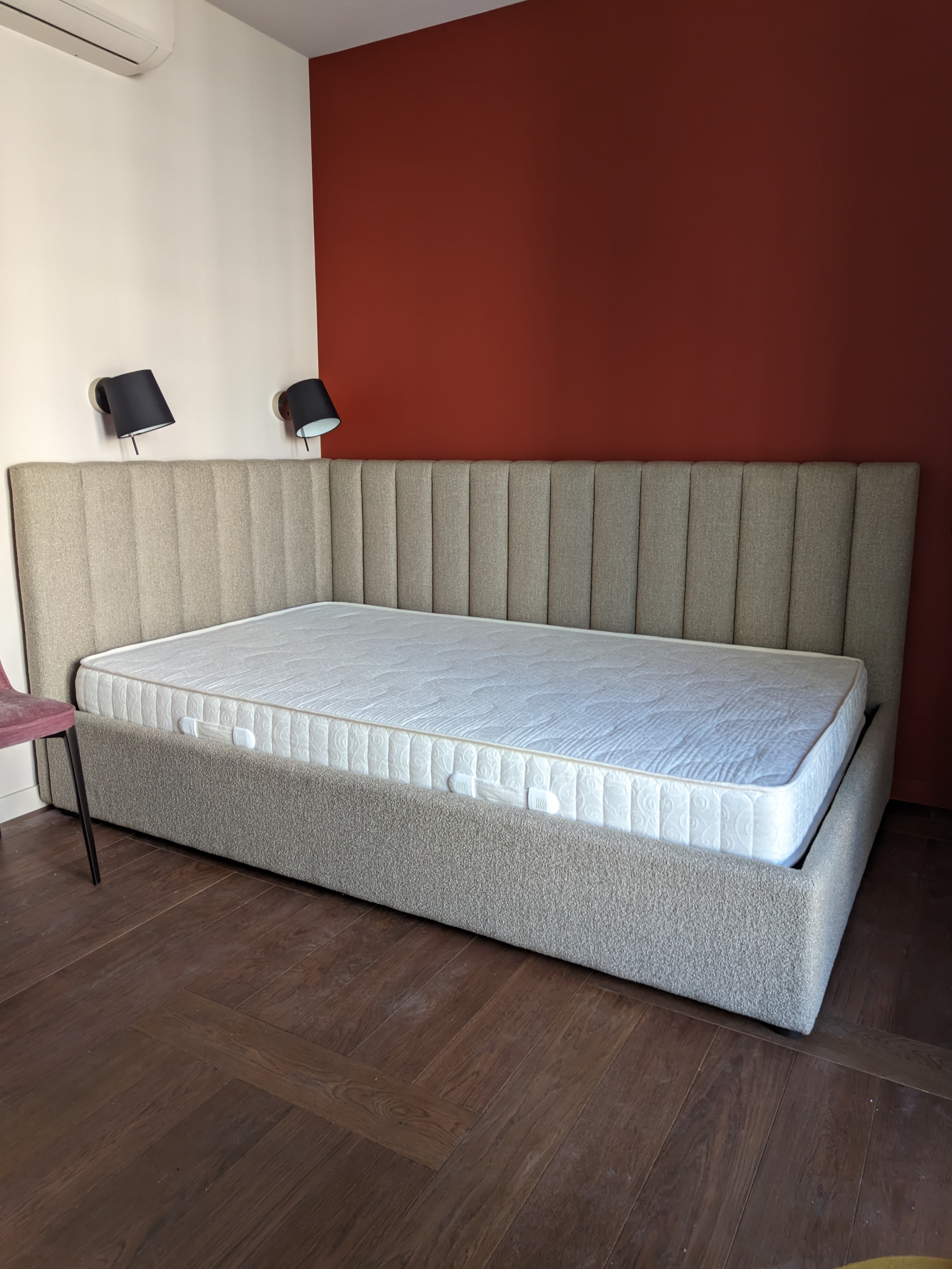 кровать детская с мягким изголовьем adam