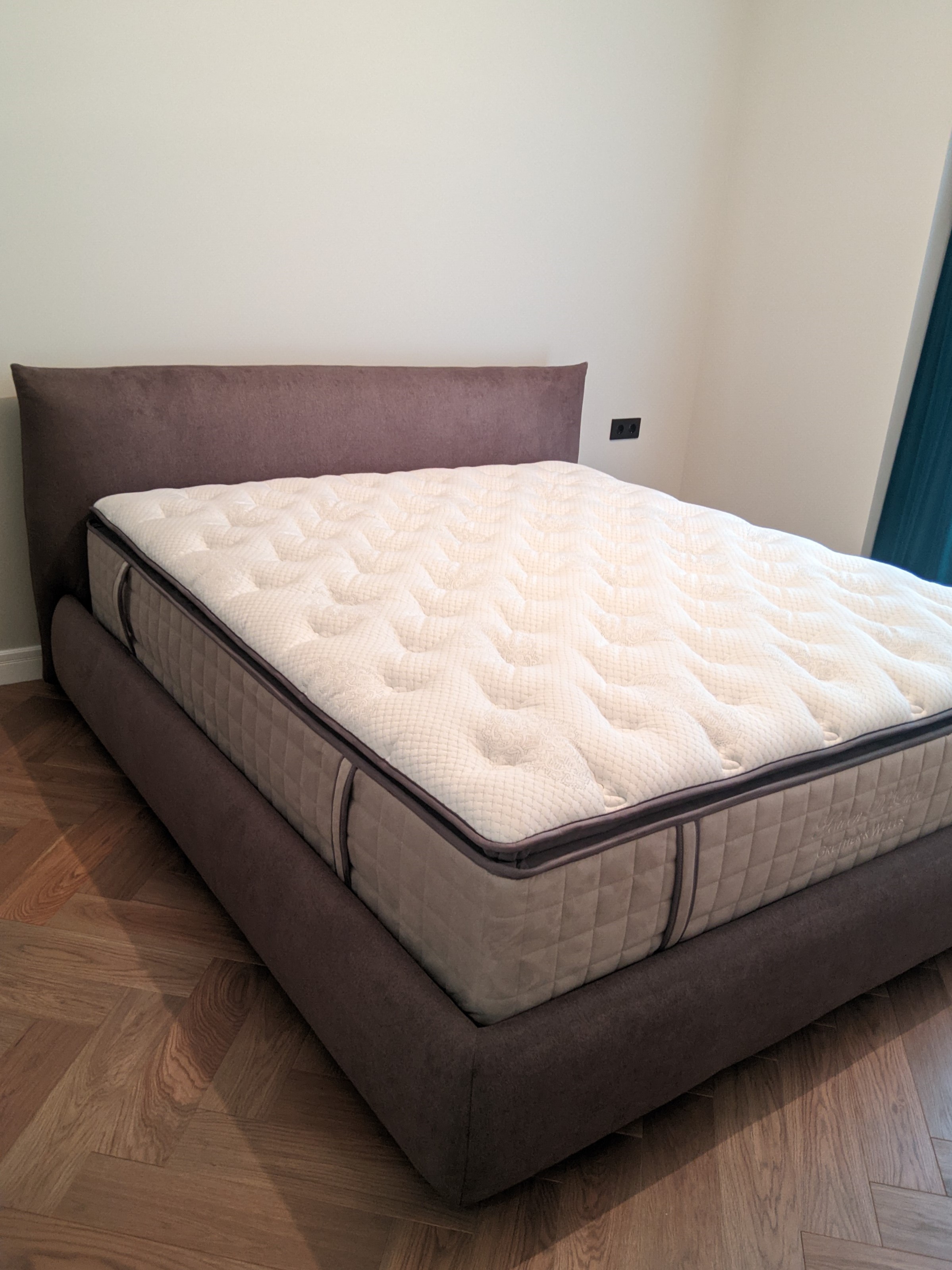 Кровать LS580 на заказ 